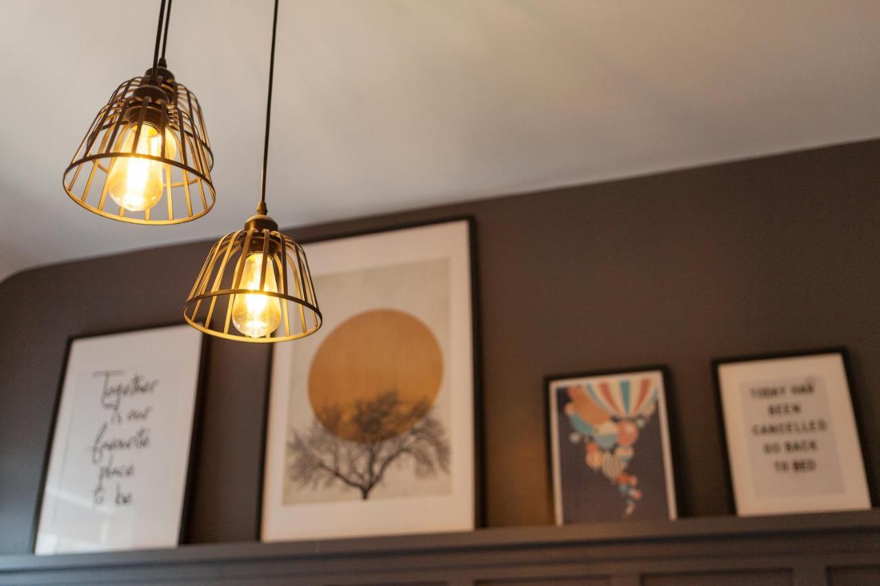 Macs Townhouse Dungarvan ダンガーバン エクステリア 写真