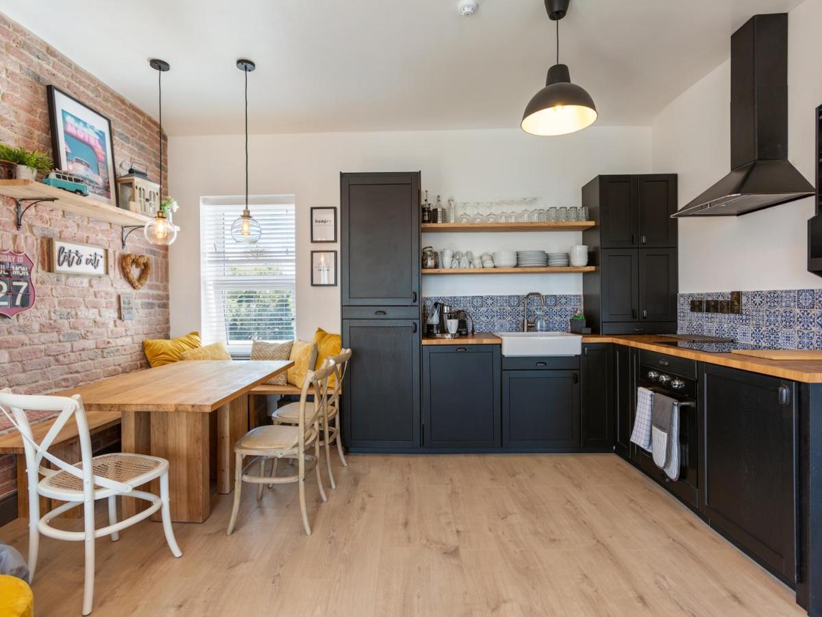 Macs Townhouse Dungarvan ダンガーバン エクステリア 写真