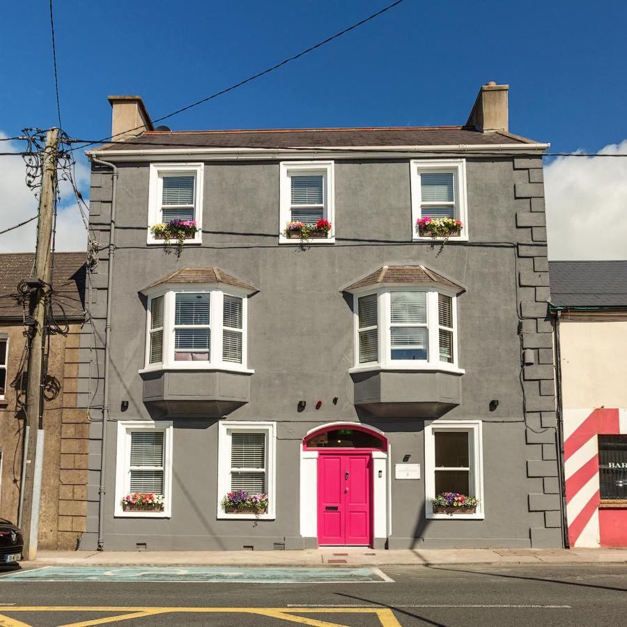 Macs Townhouse Dungarvan ダンガーバン エクステリア 写真